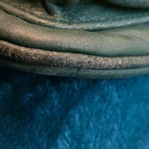 Women's - Vintage Daniel Leather shoulder cross-body purse - Picture 10 of 10